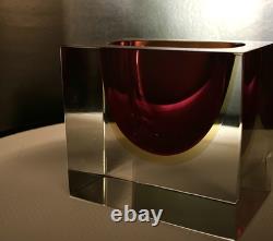 1960's Murano Sommerso Art Glass Ashtray by Flavio Poli. Made in Italy, 3.5x3x2