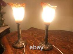 2 Vintage Elegant Table Lamps with Italian Murano Glass Shade