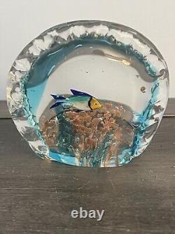 Authentic Vintage MURANO Italian Glass 1 fish Clamshell Aquarium Art Paperweight