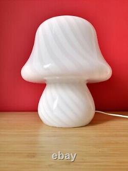 Authentic Vintage White MURANO Glass SWIRL MUSHROOM Table Lamp Italy 70s Fungo