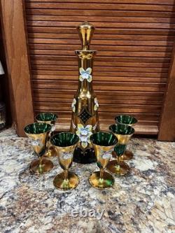 BEAUTIFUL Vintage HP Flowers GREEN & GOLD Glass Decanter MURANO With6 Cordials