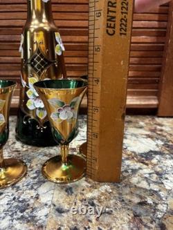 BEAUTIFUL Vintage HP Flowers GREEN & GOLD Glass Decanter MURANO With6 Cordials