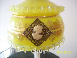 Cameo Venetian Antique Gilded Gold Opalescent Murano Spiraling Glass Compote