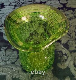 Dino Martens Aureliano Toso Emerald Green Bubbled & Pinched Italian Art Vase