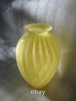 Gorgeous Antique Venetian Murano Art Glass Italy Hand Blown Amber Glass Vase 15