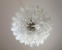 Italian vintage Murano chandelier 75 glass petals