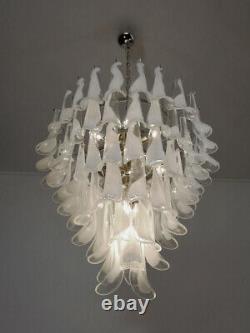 Italian vintage Murano chandelier 75 glass petals