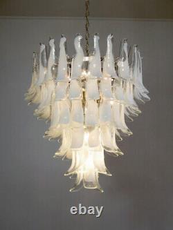 Italian vintage Murano chandelier 75 glass petals