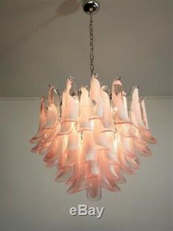 Italian vintage Murano chandelier Mazzega 53 pink lattimo glass petals