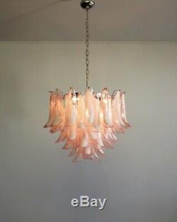 Italian vintage Murano chandelier Mazzega 53 pink lattimo glass petals