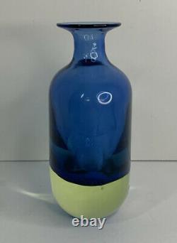 Murano Cenedese Vetri Uranium Yellow Blue Glass 5.5 Vase Beautiful