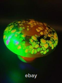 Murano Galliano Ferro Blown Art Glass Uranium Mushroom Speckled Heavy Vintage