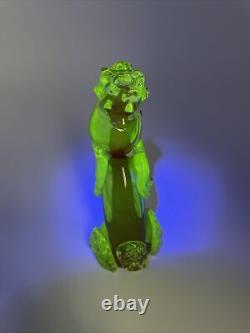 Murano Uranium Glass Poodle 7.5 Vintage Chip On Foot