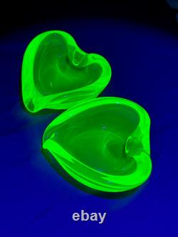 Rare Mid Century Vintage Seguso Murano Green Vaseline Uranium Ashtray/Dish