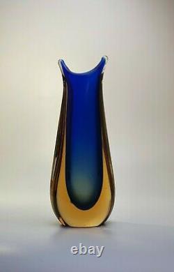 Stunning Vintage 60s Italian Murano Art Glass Fishtail Vase Rich Blue Sommerso