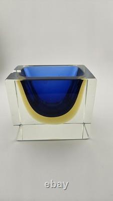 Super Cute Vintage Murano Sommerso Art Glass Ashtray Trinket Dish 3×3×2 Blue