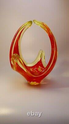 VINTAGE 1960s MURANO Galliano Ferro UV VASELINE ART RED GLASS BOWL CENTERPIECE