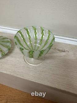 VINTAGE MURANO GLASS LIDDED CANDY JAR WITH LIME GREEN TWISTS And Flowers On Top