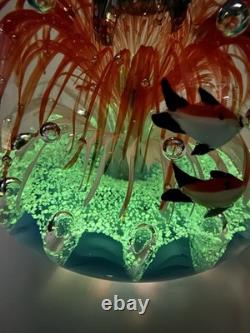 VINTAGE MURANO STYLE ROUND HAND BLOWN ART GLASS FISH AQUARIUM PAPERWEIGHT 7.5lbs