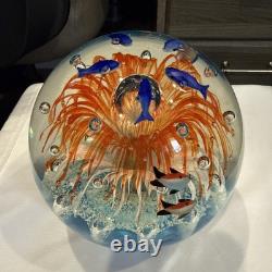 VINTAGE MURANO STYLE ROUND HAND BLOWN ART GLASS FISH AQUARIUM PAPERWEIGHT 7.5lbs