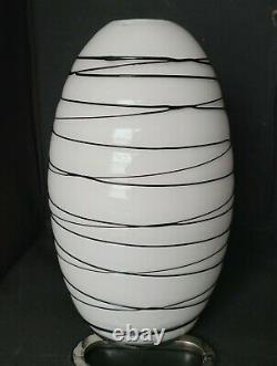 VTG 1970s Rare Carlo Nason Murano White Glass Oval 9½ Vase withBlack Glass Thread