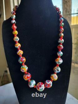 VTG 20Graduated Murano Glass Necklace. In Perfect Condition