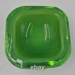 VTG Artisan Bright Green Glass Murano Bowl Dish Pulegoso Sommerso Venini Style