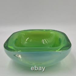 VTG Artisan Bright Green Glass Murano Bowl Dish Pulegoso Sommerso Venini Style