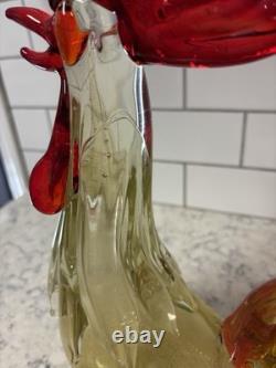VTG Hand-blown Murano glass Rooster with internal white inclusions and bubbles