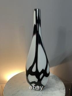 Vintage 1970s Italian Murano glass vase 22