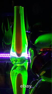Vintage MURANO Galliano Ferro Art Glass Vase Red Green Sommerso Uranium Italy