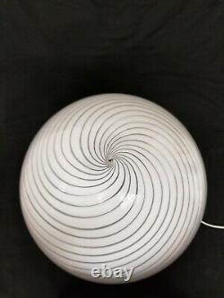 Vintage Maestri Murano 17 White Swirl Glass Egg Lamp 1970's
