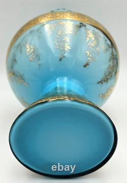 Vintage Murano 15 Lt. Blue Glass With24KT Gold Accent + 3D Roses Art Glass Vase