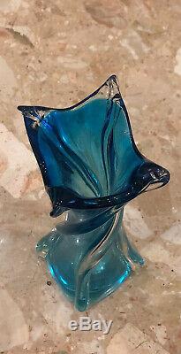 Vintage Murano Art Glass Sommerso Twisted Blue Clear 12 Ribbed 4 Point Vase