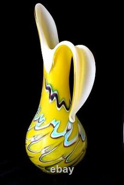 Vintage Murano Fratelli Toso/ Baijan glass E. Zareh pulled feathers vase