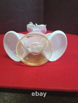Vintage Murano Glass Figurine Of a Lady Wearing a Wide-Brimmed Hat In Pink