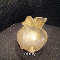 Vintage Murano Italy Gold Flecks Art Glass Bunny Rabbit Figurine With Red Eyes
