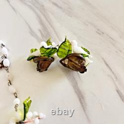 Vintage Murano White Glass Doves & Leaf Necklace & Clip-on Earrings 1950s Italy