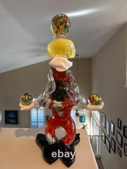 Vintage Murano glass clown with balls 11