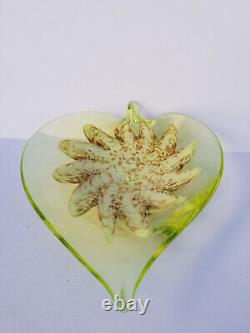 Vintage Murano uranium glass heart shaped bowl with cream center and avventurina