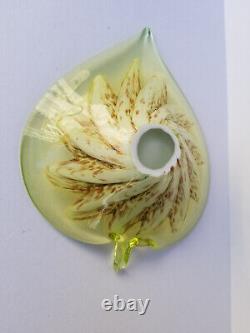 Vintage Murano uranium glass heart shaped bowl with cream center and avventurina